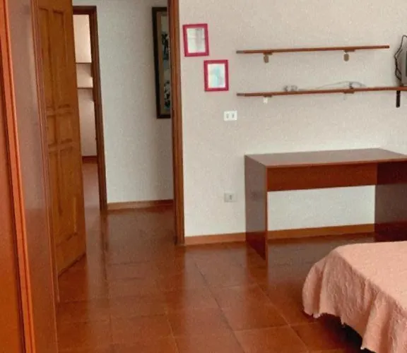 Il Bouganville Nocleg ze śniadaniem Oristano